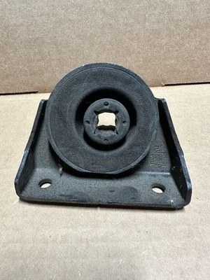 Soporte de suspensión de sistema de escape original Ford FL1Z-5260-B Foto 1 de 4