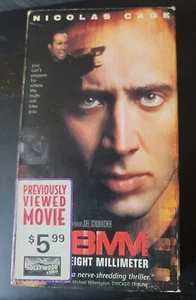 8MM (VHS, 1999, eight millimeter, Hollywood video rental!) starring Nicolas Cage - Picture 1 of 6