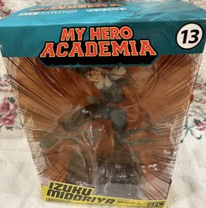 My Hero Academia  Izuku Midoriya 13 Super Figure Collection NiB - Picture 1 of 6