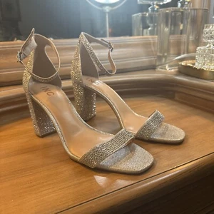 I.N.C. International Concepts Sparkly Lexini Sandals **12 Medium** Silver HTF - Picture 1 of 12