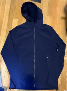 Mammut S Navy Blue Macun SO Hooded Water Repellent Jacket Thumbholes Pockets EUC - Picture 1 of 14