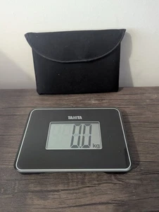 TANITA HD-386 World's Smallest Digital Bathroom Scale Easy To Travel - Black - Picture 1 of 5