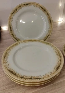 Signature Collection Queen Anne Japan Fine China Gold Trim Dinner Plate Set of 4 - Picture 1 of 8