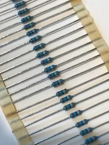 39 OHM 0.25W 2% METAL FILM 39R CORNING ELECTROSIL TR5 RESISTOR (x10) ad1J28 - Picture 1 of 2
