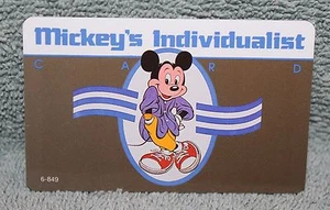 TARJETA INDIVIDUALISTA DE DISNEY MICKEY TARJETA DE PLÁSTICO - Imagen 1 de 2