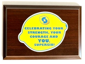 Holztafel - FEIERN SIE IHRE STÄRKE, IHREN MUT UND SIE, SUPERSIB Spike's - Bild 1 von 3