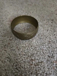 Vintage Etched Carved Flower Brass Wide Bangle Bracelet - Picture 1 of 6