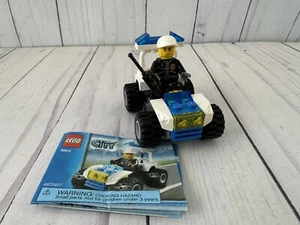 Lego # 30013 ~ City Police Buggy Polybag ~ Completo con Minifigura e Instrucciones - Imagen 1 de 7