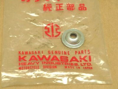 NOS New Kawasaki 1971-72 F8 1972-75 F9 Right Crank Shaft Spacer 92026-071    - Image 1 of 3