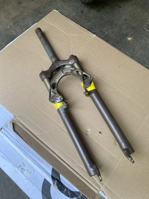 Marzocchi Bomber Z2 26 Fork - Image 1 of 4