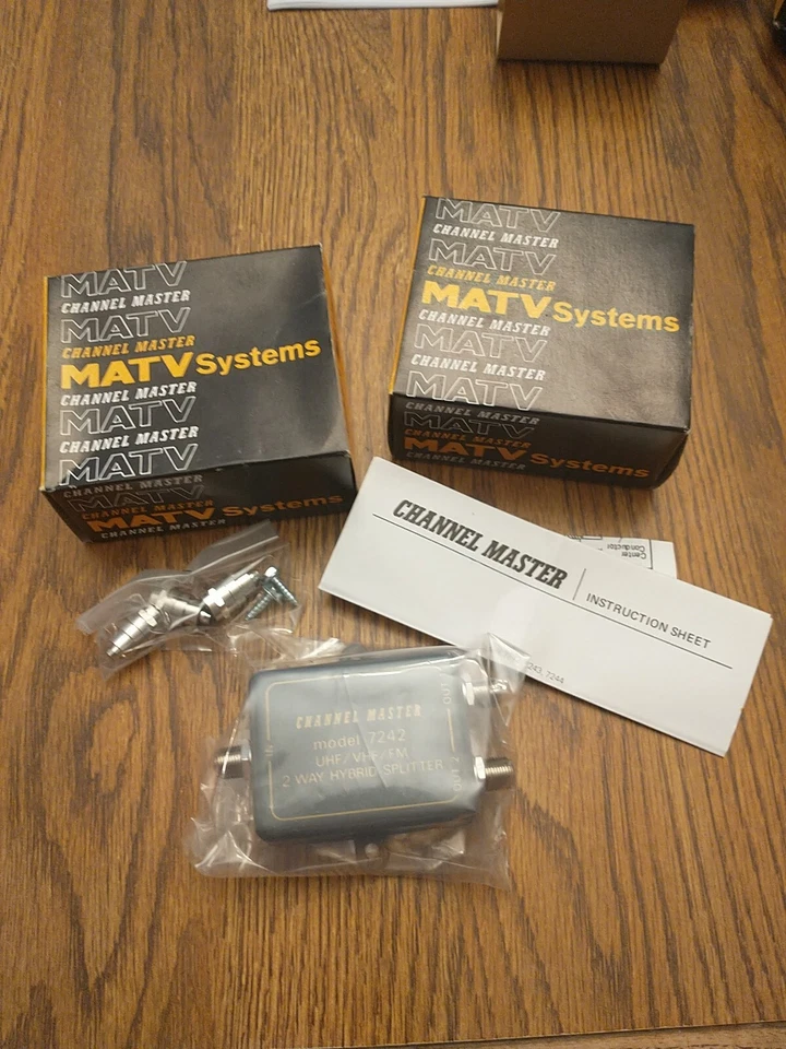 2 MATV Channel Master UHF VHF FM TV / 2-Way Hybrid Splitter Model 7242 NEW NIB - Image 1 of 4