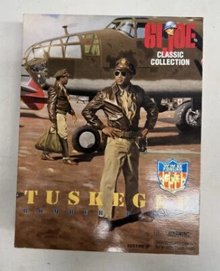 GI Joe Classic Collection Tuskegee Bomber Pilot WWII Forces New Hasbro 1996 - Picture 1 of 5