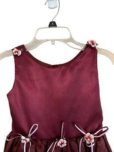 Burgundy Girls Dress Size 7 with Removable Pink and Burgundy Flowers Made in USA - Picture 1 of 9