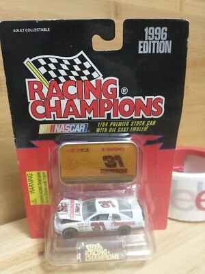 Racing Champions NASCAR 1/64 diecast #31 Team Realtree Mike Skinner con emblema '96 Foto 1 de 4