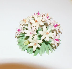 Bouquet Capodimonte Originale Con Fiori Autentico authentic porcelain Italy  - Picture 1 of 1