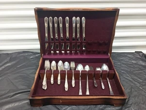Silverware Cutlery - Rogers Brothers Classic 1847 IS Set Of 60 Piece - Picture 1 of 8