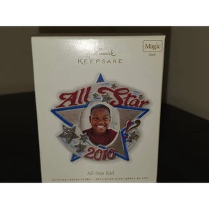 2010 Hallmark Keepsake All-Star Kid Magic Sound Photo Holder Ornament - NIB - Picture 1 of 3