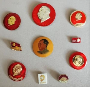 China Mao Pins from Cultural Revolution 10 Badges incl. Scarcer Ones - Picture 1 of 8
