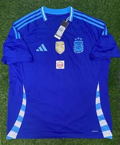CAMISETA DE FUTBOL ARGENTINA  TEMPORADA 2024 NUEVAS ALTERNATIVA - Imagen 1 de 5