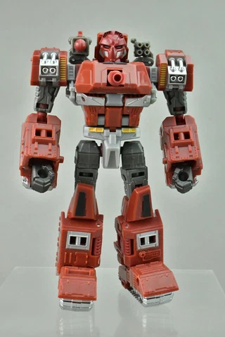 Transformers Generations Warpath Deluxe 2010 Complete Cover