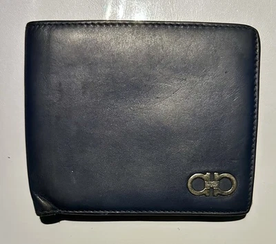 Cartera plegable de cuero Salvatore Ferragamo azul marino/negro Foto 1 de 4