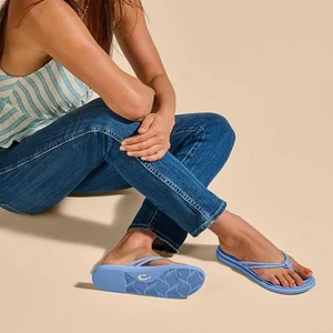 Sandalias Chanclas OluKai Azul Nube AKA EE. UU. 6/UE 36 Correa de Nudo Soporte para Arco - Imagen 1 de 9
