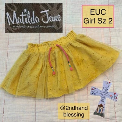 Usada en Excelente Condición Matilda Jane Wonderment After School Divertida Falda Niño Pequeño Talla 2, Amarillo Mostaza Foto 1 de 4