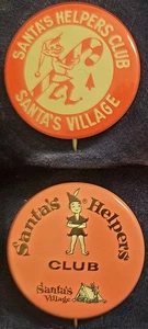 Vintage Pinback Pin Wonder Santa's Village Vergnügungspark Dundee Illinois Helfer - Bild 1 von 3