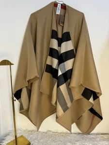 Burberry Charlotte Wool Reversible House Check Cape Poncho One Size New - Picture 1 of 7