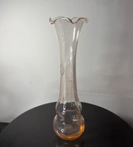 Depression Glass Vase Pink Floral Leaf Pattern Delicate Hand Blown Glass 8" - Picture 1 of 10