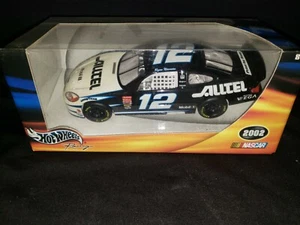 12 RYAN NEWMAN - ALLTEL FORD 2002 HOT WHEELS Diecast Car 54776 - Picture 1 of 8