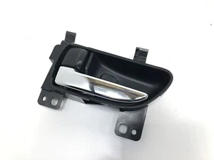 2015-2019 SUBARU OUTBACK LEFT DRIVERS SIDE FRONT DOOR INTERIOR HANDLE OEM - Picture 1 of 3