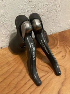 Shimano Ultegra ST-6700 2x10 10 Speed Shifter Set - Picture 1 of 7