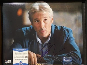 RICHARD GERE SIGNED 11X14 PHOTO PRETTY WOMAN ACTOR OFFICER GENTLEMAN BAS 1 - Picture 1 of 2