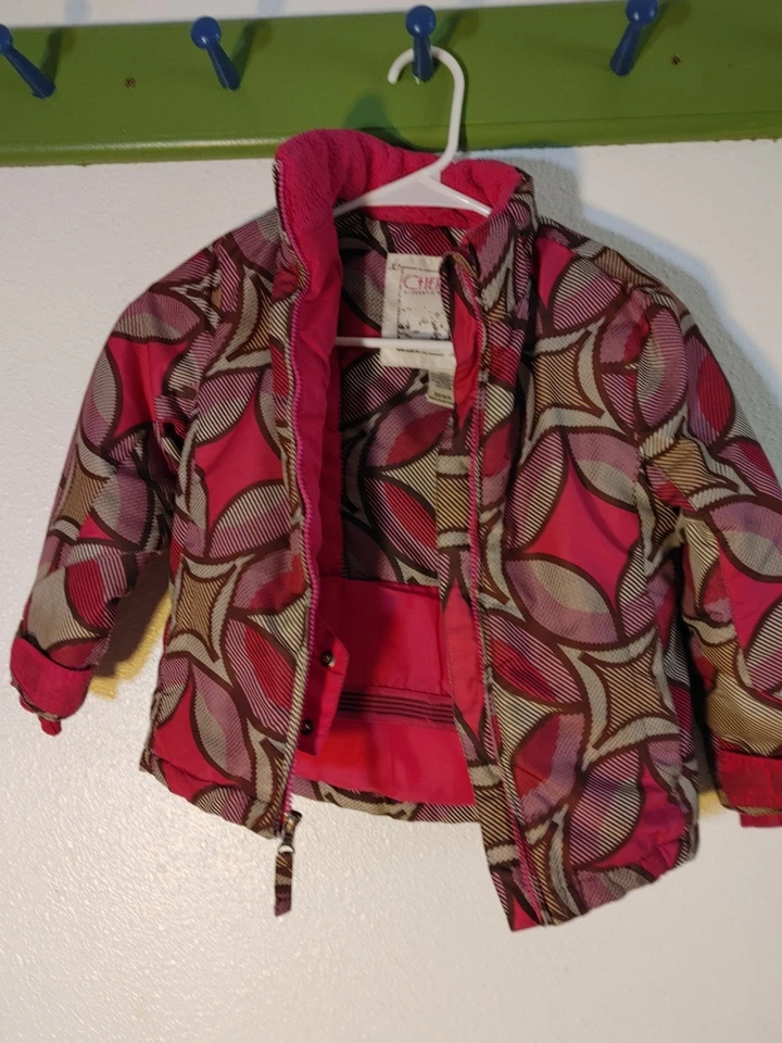 Girls Size XS 4/5 Cherokee snow coat geometric Pink Jacket vibes cute warm - Image 1 of 4