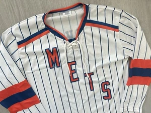 2024 New York Mets Herren SGA Stadium Giveaway Hockey Trikot blau orange Large NY - Bild 1 von 6