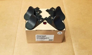 APC 2U RoHS Li-Ion CPNT Lion Plastic Stabilizing Feet For Smart UPS And 5G Tower - Afbeelding 1 van 10