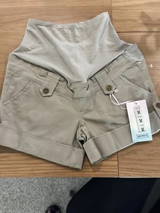 Maternity Womens Size Med Khaki Shorts Belly Band Stretch Top Cargo First Kick - Picture 1 of 4