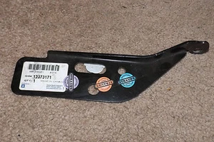 NOS 1997-2005 Buick Park Avenue LH Hood Hinge # 12373171 - Bild 1 von 1