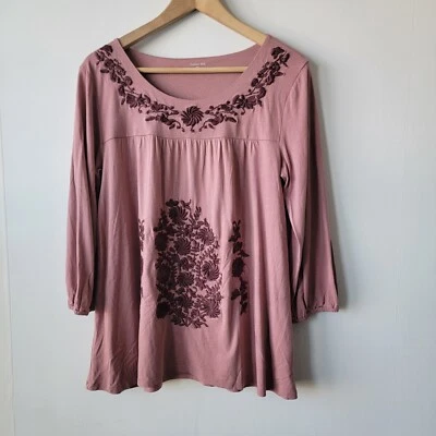 Garnet Hill top Womens size M Folkloric Embroidered Knit - Image 1 of 4