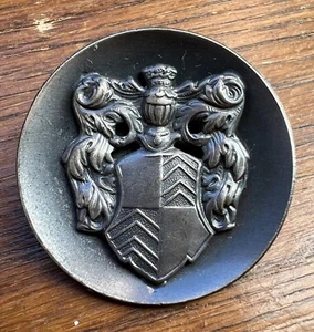 Gros Bouton ancien « Blason Chevalier » - Acier et bronze - Picture 1 of 3