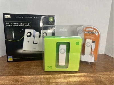 Rare NEW iPod Shuffle 1st Generation 512MB White MA133LL/A Sealed W Dock Station - Image 1 of 4