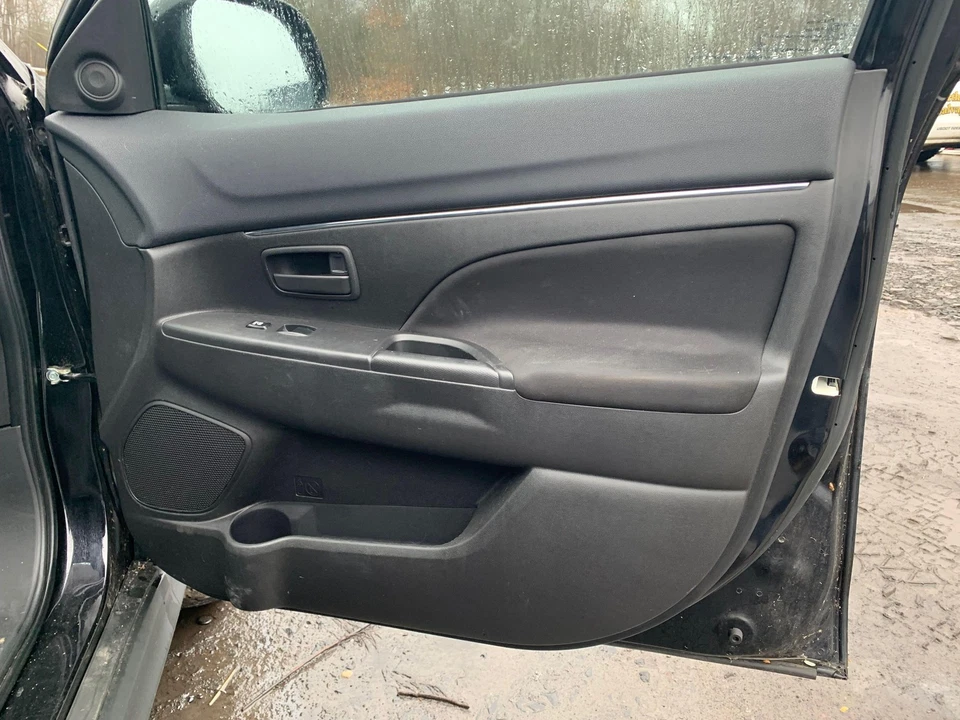 Front Door Trim Panel MITSUBISHI OUTLANDER SPORT Right Passenger 13 14 15 - Изображение 1 из 1