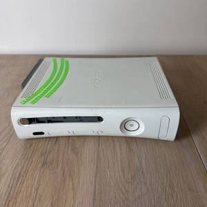 Xbox 360 Console With 60gb Hard Drive Parts Only Disc Tray Issues - Picture 1 of 7