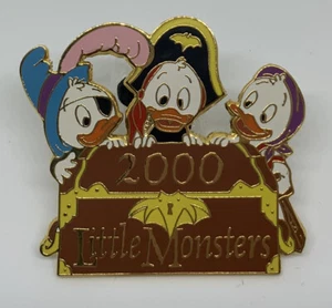 Disney HALLOWEEN 2000 PEQUEÑOS MONSTRUOS - SOBRINOS DE PATO DONALD Pastor Cofre Tesoro - Imagen 1 de 2
