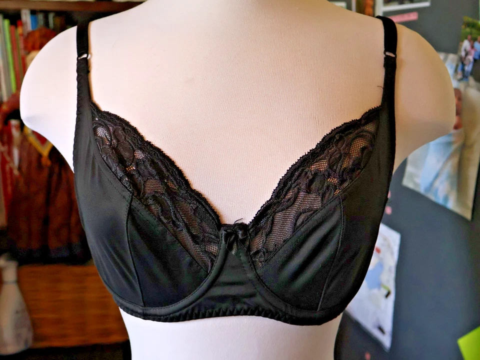 ОТЛИЧНОЕ состояние товара Sassybax сексуальный бюстгальтер сзади черный размер 36C - Изображение 1 из 4