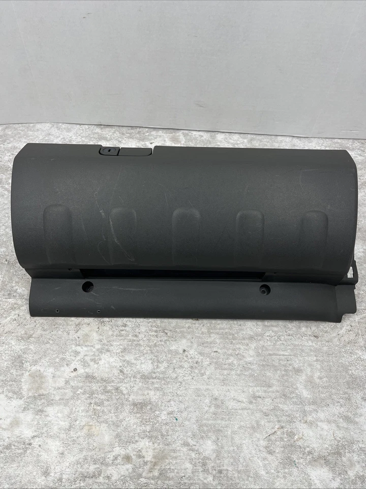 Conjunto de guantera inferior Nissan Xterra Frontier 2005-2021 68108-EA100 gris Foto 1 de 4
