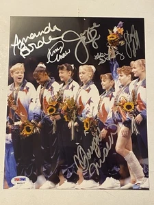 PSA ADN 1996 EE. UU. Mujeres Medalla de Oro Gimnasia 6 Firmado Miller Strug Borden Certificado de Autenticidad - Imagen 1 de 7