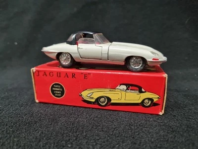 TEKNO 927 JAGUAR E CABRIO SCALA 1:43  - Immagine 1 di 4