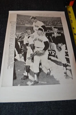 Ralph Terry VINTAGE 1962 WS Wirephoto Signed 8x10 (8x12) photo New York yankees - Image 1 of 2
